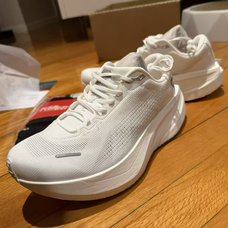 DYNAFISH Xiao Nian Running Sho - огляд і ціна Men'S Shoes Vs Women'S Size