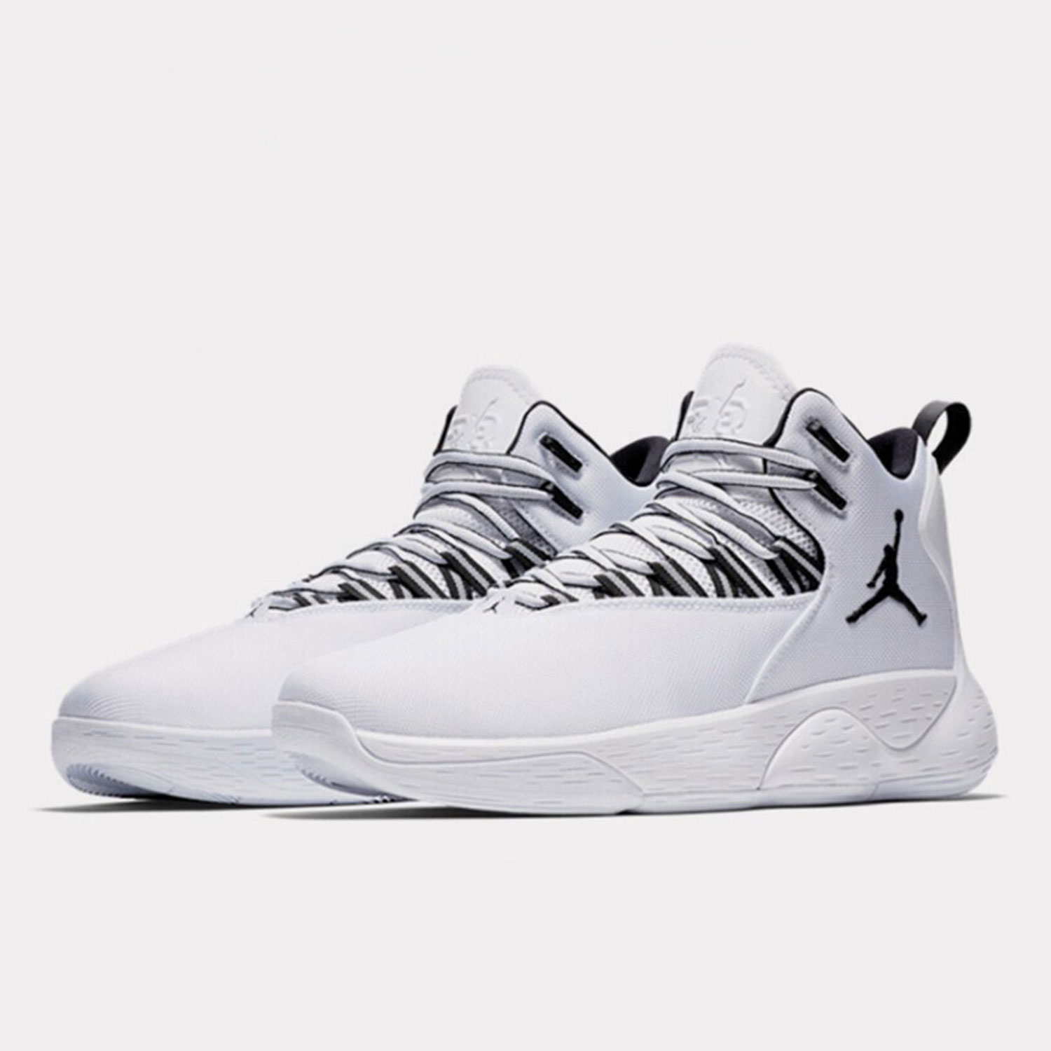 Nike genuine JORDAN SUPER FLY  - огляд і ціна Men'S Shoes Nike Jordan