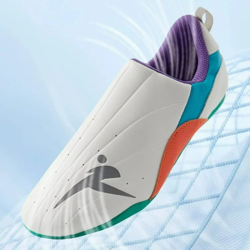2026 Classic Brand Martial Art - огляд і ціна Men'S Shoes Vs Women'S Size