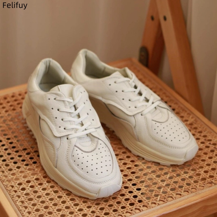 Round-toe Lace-up Casual White - огляд і ціна Men'S Shoes Hey Dude