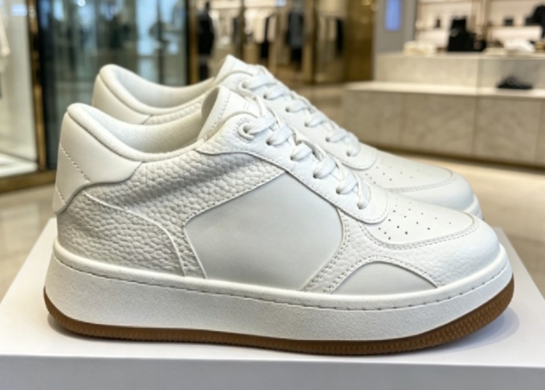 Classic black white casual sne - огляд і ціна Men'S Shoes Black And White